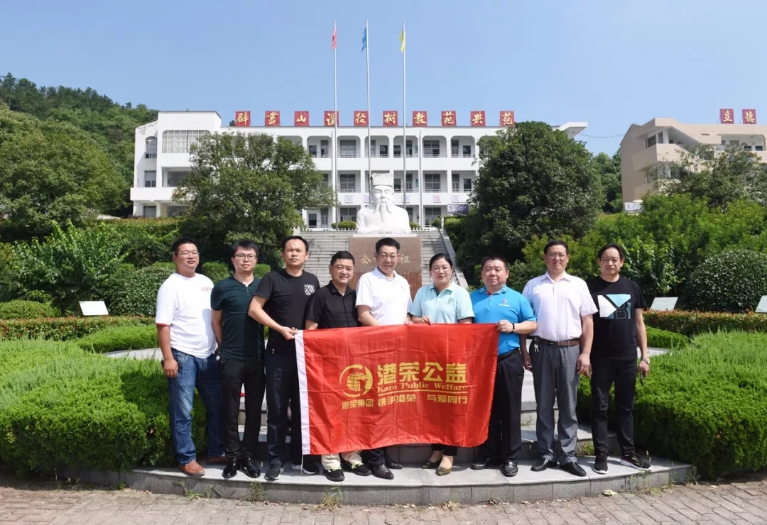 这个寒假里,文翁中学的校园仍然很热烈(图3)
