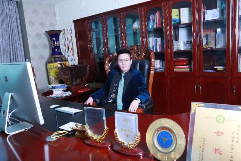 人物 | 陈先权:慈悲污染心灵,精力“死而不亡”(图4) 人物 | 陈先权:慈悲污染心灵,精力“死而不亡”(图4)