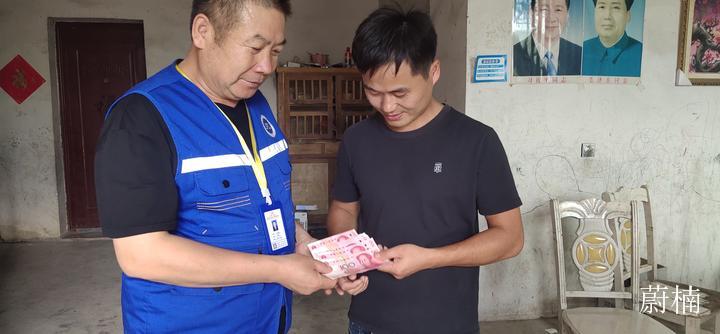 安徽阜阳：龙凤四胞胎的安康生长路